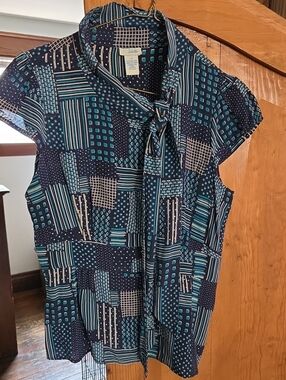 Vintage Anthropologie Odille Silk  Capsleeve Blouse w/Tie